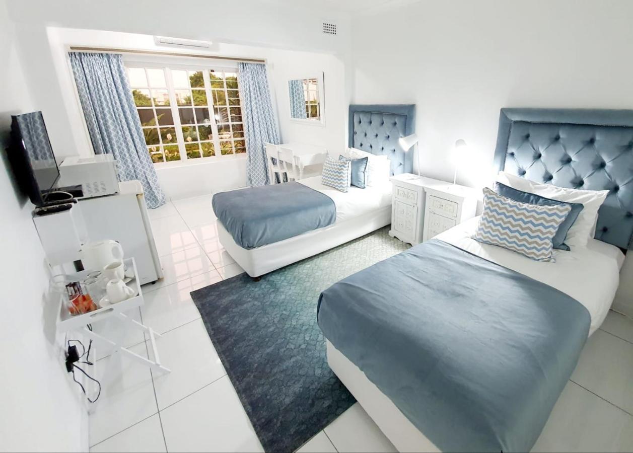 Blue Waves Lodge Umhlanga Rocks Екстериор снимка