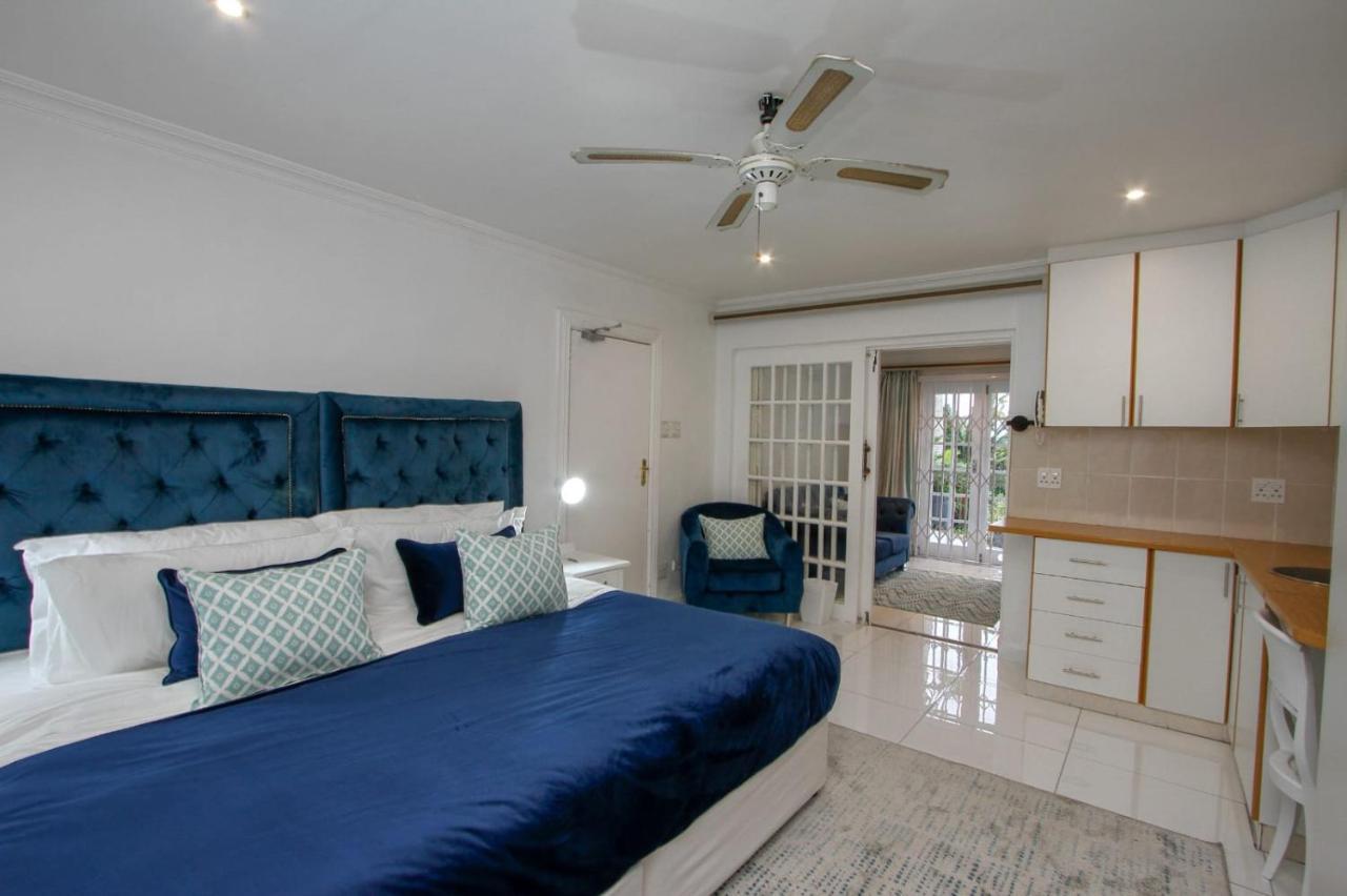 Blue Waves Lodge Umhlanga Rocks Екстериор снимка