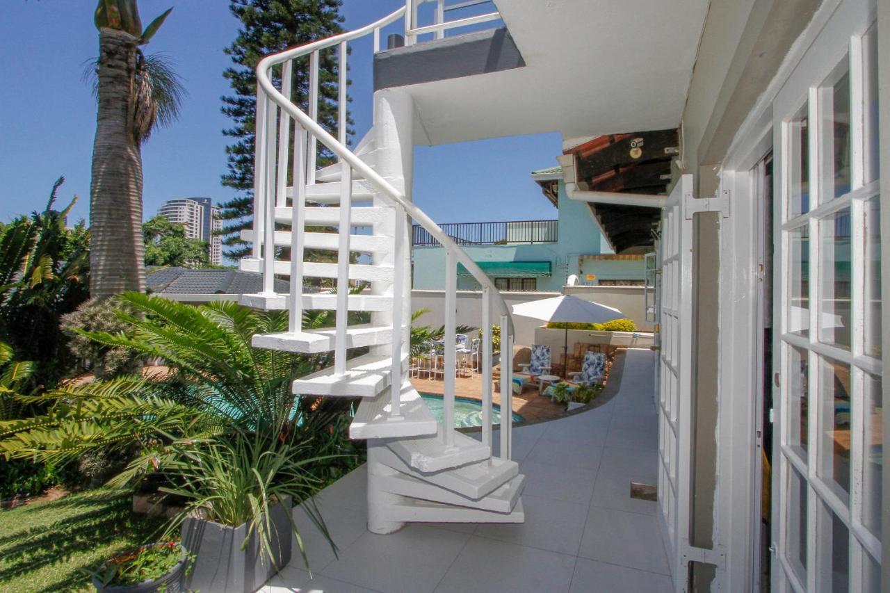 Blue Waves Lodge Umhlanga Rocks Екстериор снимка