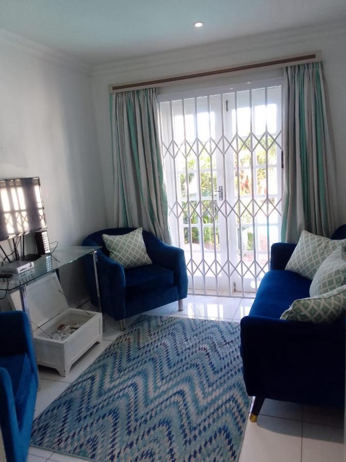 Blue Waves Lodge Umhlanga Rocks Екстериор снимка